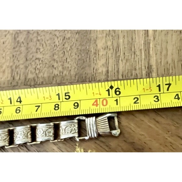 VTG 60s’ Victorian Revival Gold Tone Graduated Charm Choker Necklace Regency - Picture 10 of 12